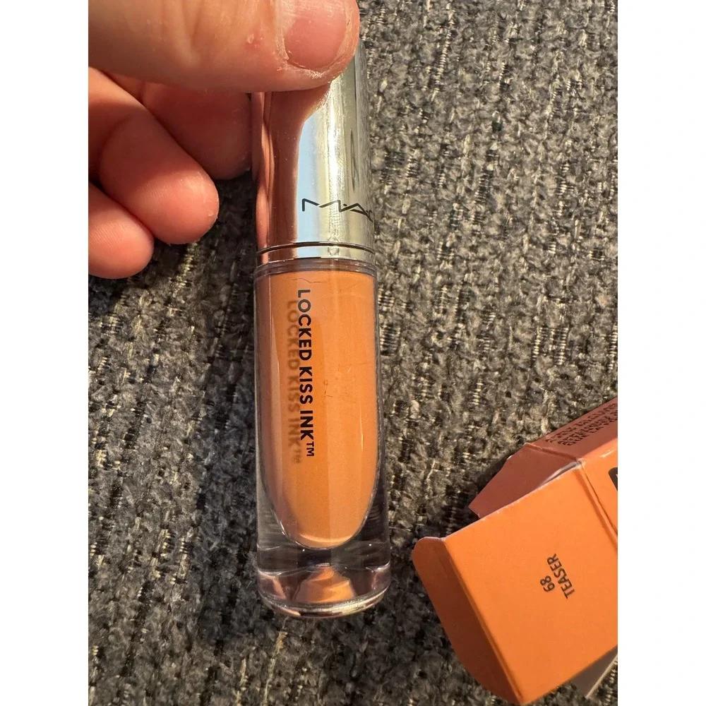 MAC Locked Kiss Ink 24HR Lipcolour Liquid Lipstick 68 Teaser Orange Nude